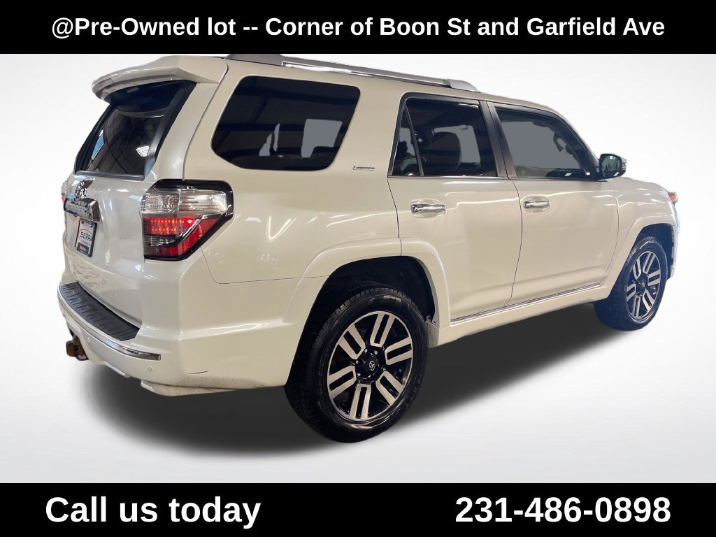 Used 2016 Toyota 4Runner Limited AWD/4WD image 5