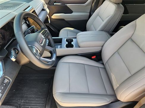 New 2026 GMC Acadia Elevation w/ Black Edition image 9