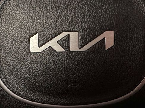 Used 2023 Kia Sorento SX Prestige AWD/4WD image 26