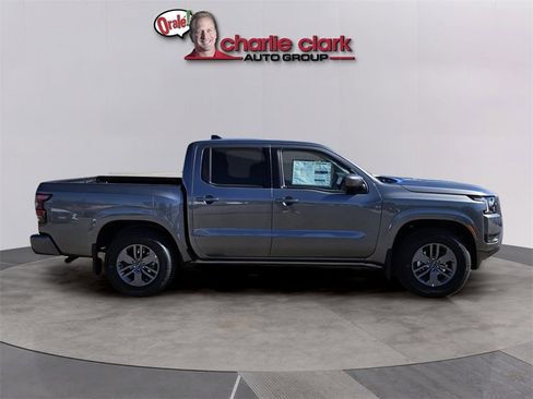 New 2026 Nissan Frontier SV image 7