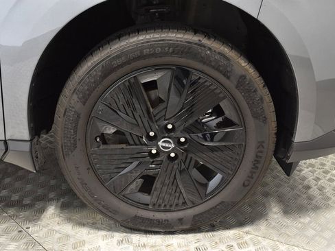 Used 2025 Nissan Murano SV image 47