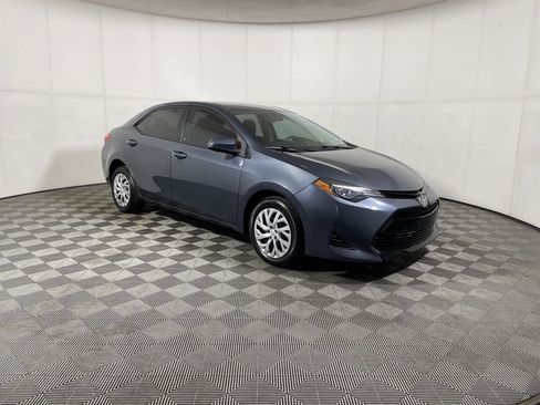Used 2017 Toyota Corolla LE w/ Carpet Mat Package (TMS) image 2