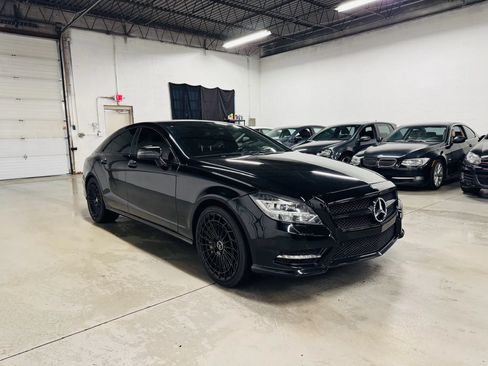 Used 2012 Mercedes-Benz CLS 550 4MATIC image 4