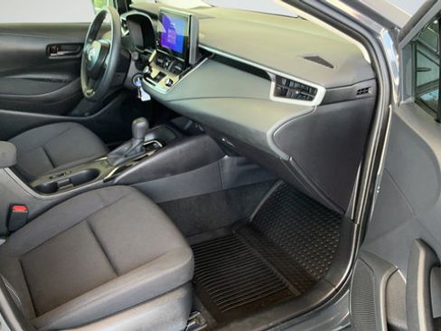 Used 2026 Toyota Corolla LE FWD image 23