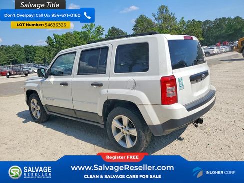 Used 2015 Jeep Patriot Sport FWD image 3