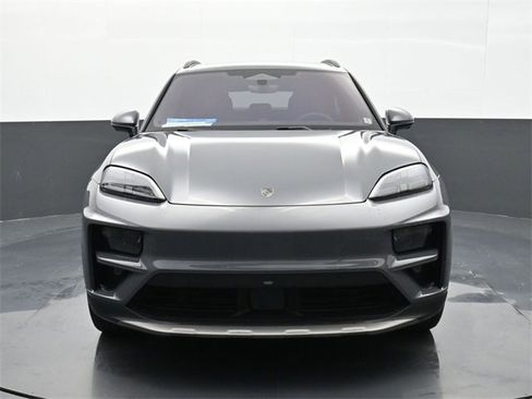 New 2025 Porsche Macan Turbo Electric image 32