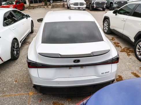 Used 2023 Lexus IS 350 F Sport w/ Navigation Package image 12