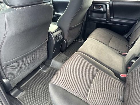 Used 2018 Toyota 4Runner TRD Off-Road w/ TRD Performance Package image 13