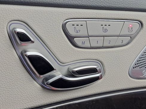 Used 2015 Mercedes-Benz S 550 Sedan Premium image 13