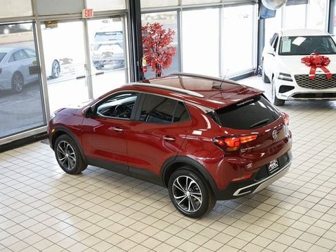 Used 2022 Buick Encore GX Select image 52