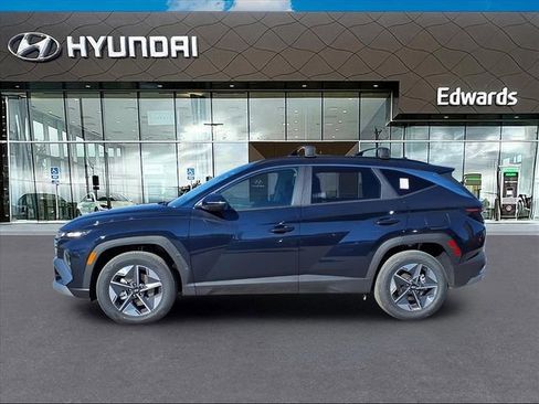 New 2026 Hyundai Tucson SEL image 3