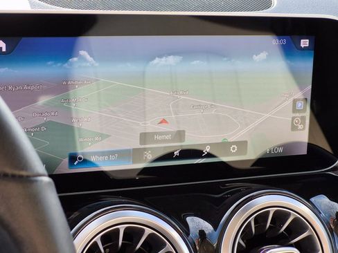 Used 2021 Mercedes-Benz GLB 250 image 13