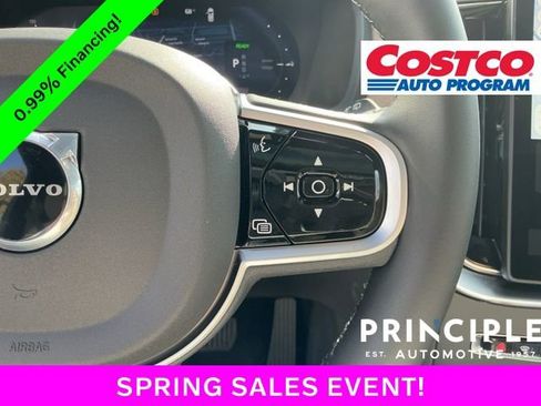 New 2026 Volvo XC90 T8 Plus w/ Protection Package Premier AWD/4WD image 23