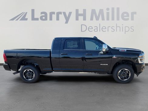 New 2025 RAM 2500 Laramie image 7