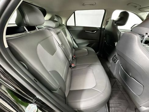 Used 2023 Kia Niro Wind w/ Wind Preserve Package FWD image 28