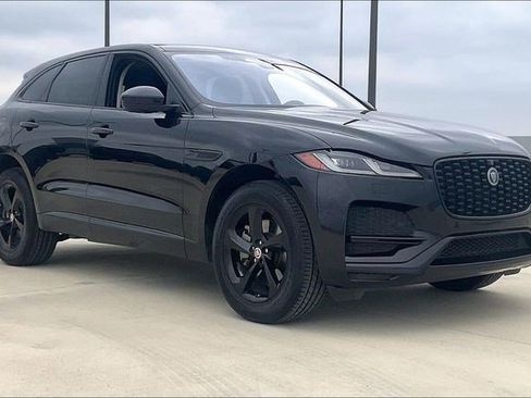 Used 2021 Jaguar F-PACE S image 12
