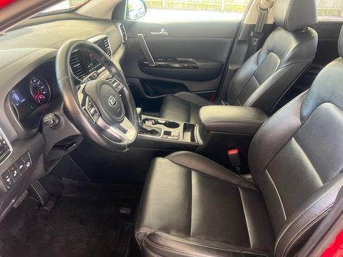 Used 2022 Kia Sportage EX w/ EX Technology Package AWD/4WD image 3