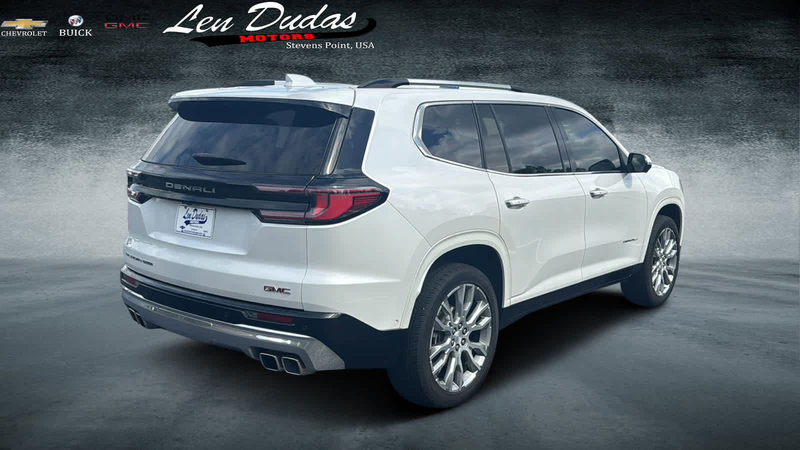Used 2025 GMC Acadia Denali w/ Super Cruise Package AWD/4WD image 4