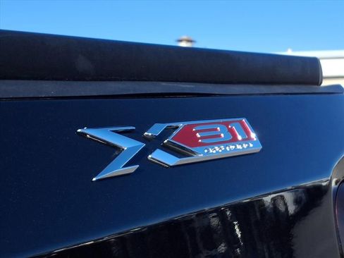 Used 2021 GMC Sierra 1500 SLT w/ SLT Premium Plus Package image 21