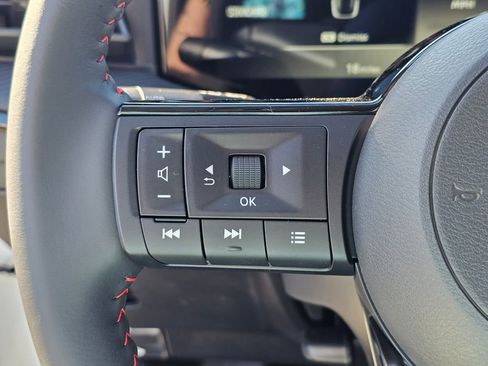 New 2026 Nissan Kicks SR w/ Cold Weather Package image 32