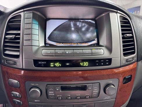 Used 2006 Lexus LX 470 4WD image 17