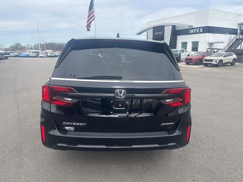 Used 2025 Honda Odyssey Sport-L image 4