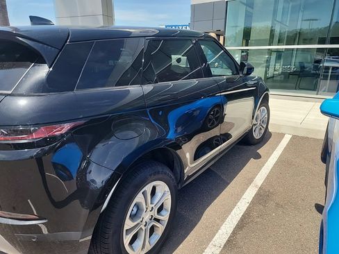 Used 2023 Land Rover Range Rover Evoque S AWD/4WD image 8