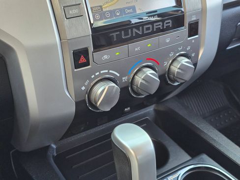 Used 2019 Toyota Tundra SR5 w/ SR5 Upgrade Package RWD image 16