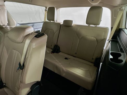 Used 2023 Ford Expedition Max Limited RWD image 30