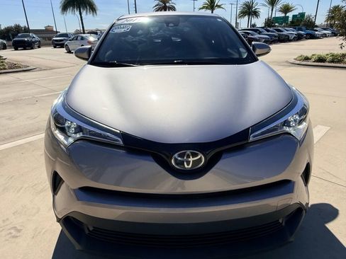 Used 2019 Toyota C-HR LE image 15