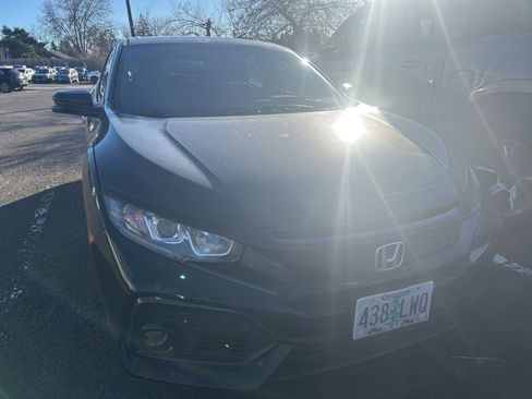 Used 2017 Honda Civic EX image 4