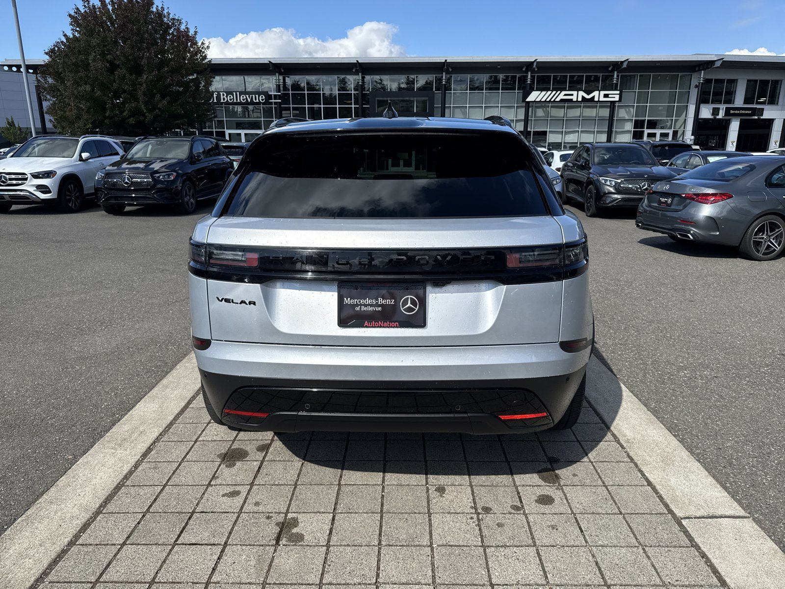 Used 2024 Land Rover Range Rover Velar S AWD/4WD image 5