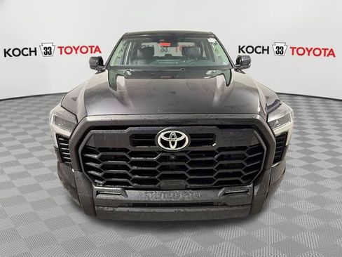 Used 2022 Toyota Tundra SR5 w/ TRD Off-Road Premium Package AWD/4WD image 2