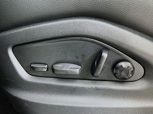 New 2026 Porsche Cayenne image 22