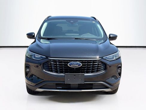 Used 2024 Ford Escape Platinum AWD/4WD image 2