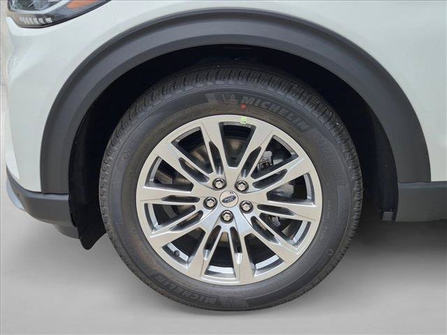 New 2026 Ford Explorer Platinum RWD image 16