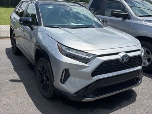 Used 2024 Toyota RAV4 XSE AWD/4WD image 2