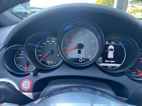 Used 2017 Porsche Cayenne S AWD/4WD image 24