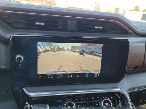 Used 2023 GMC Sierra 1500 Denali Ultimate image 14