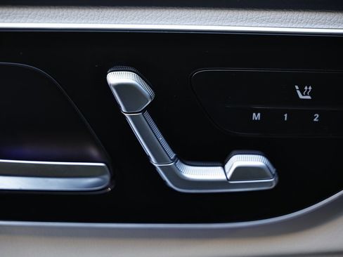 Used 2023 Mercedes-Benz C 300 C 300 w/ Exclusive Trim Package image 16