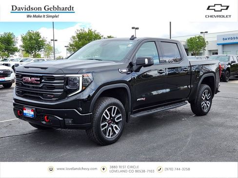 Used 2025 GMC Sierra 1500 AT4 w/ AT4 Premium Package AWD/4WD image 1