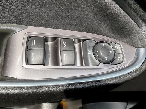 Used 2021 Chevrolet Malibu LT image 30