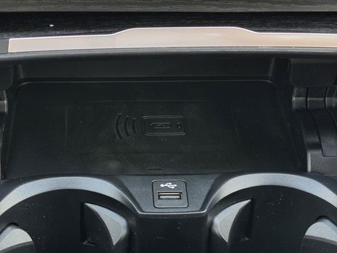 New 2026 BMW 330i Sedan w/ M Sport Package RWD image 34