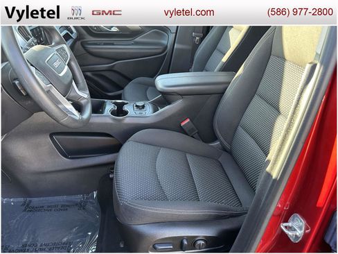 Certified 2023 GMC Terrain SLE w/ Driver Convenience Package image 18