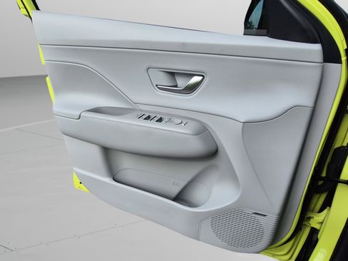 New 2026 Hyundai Kona Limited FWD image 23