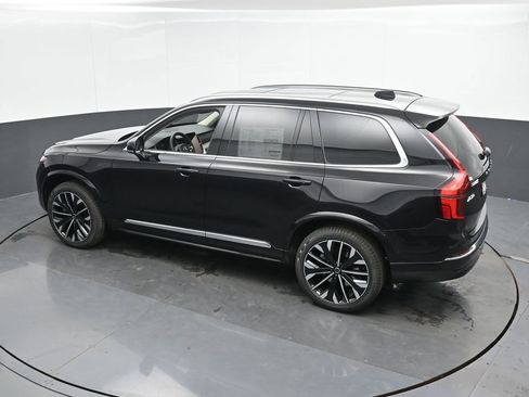 New 2026 Volvo XC90 B6 Ultra w/ Protection Package AWD/4WD image 38