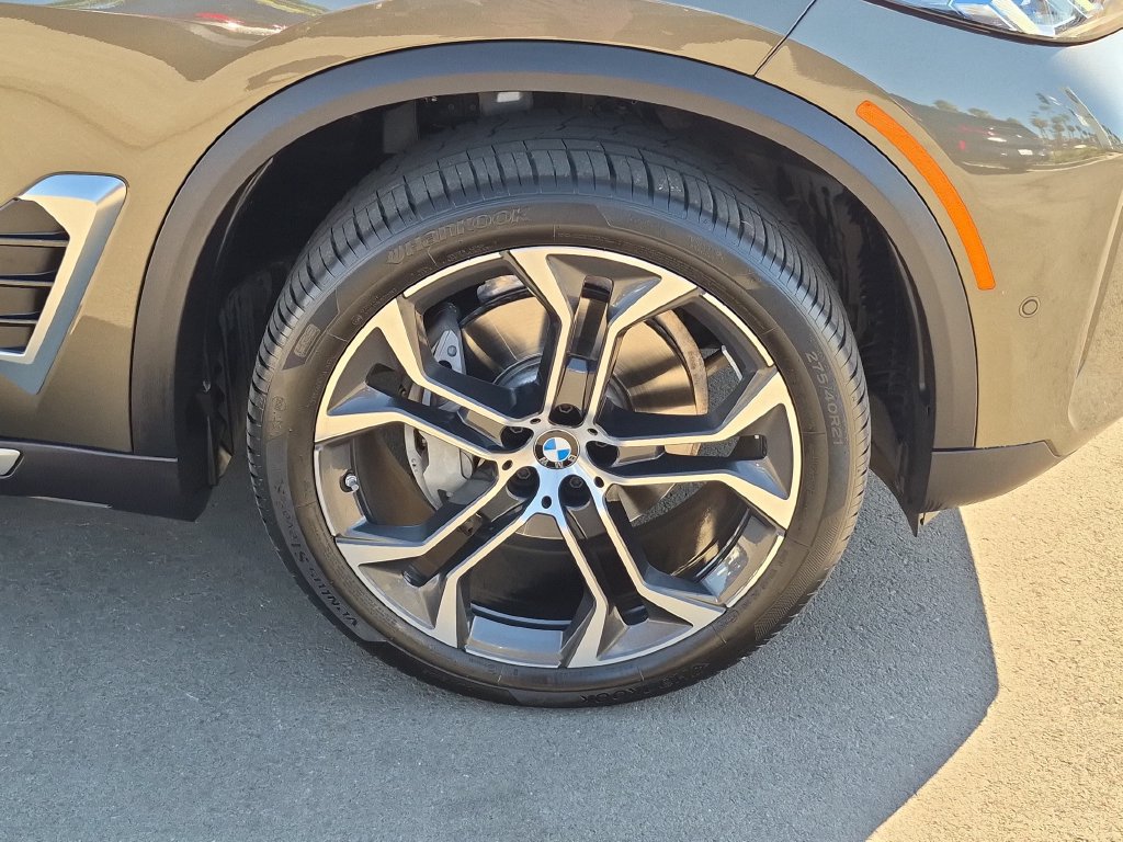Certified 2026 BMW X5 sDrive40i RWD image 32
