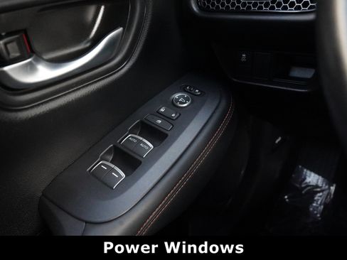 Used 2025 Honda HR-V Sport image 31