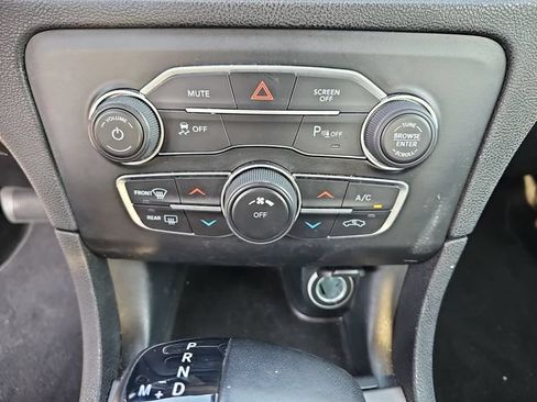 Used 2023 Dodge Charger SXT w/ Blacktop Package RWD image 26