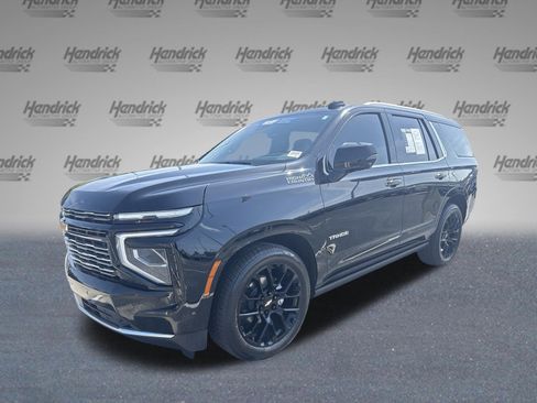 Used 2026 Chevrolet Tahoe High Country AWD/4WD image 5